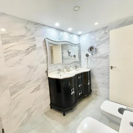 Del Mar Iii Seafront By Eaw Homes Apartment Marbella