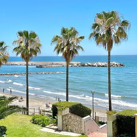 Del Mar Iii Seafront By Eaw Homes Apartment